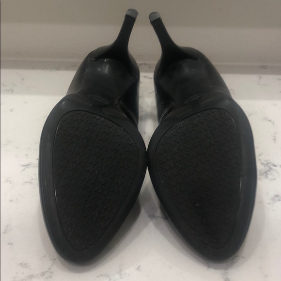 MICHAEL Michael Kors Flex Pump in Black Patent - Picture 3 of 3